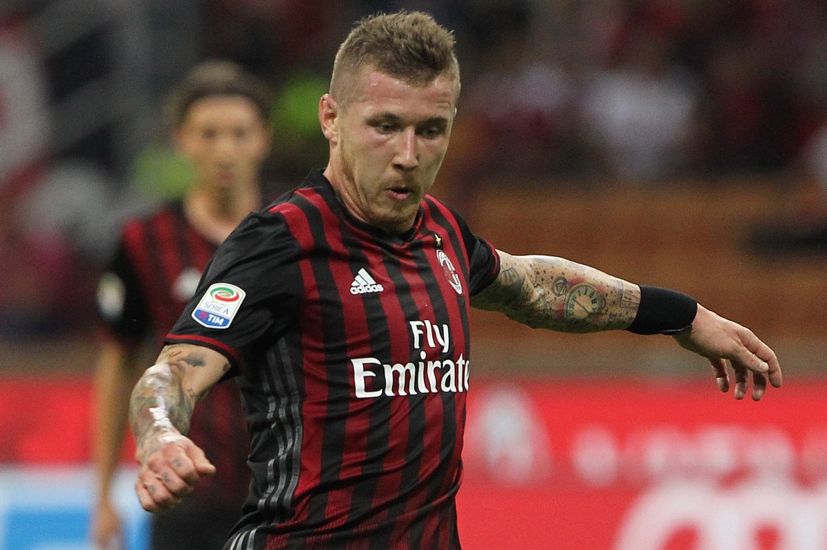 Il Milan schianta il Chievo Verona e balza al secondo posto in classifica