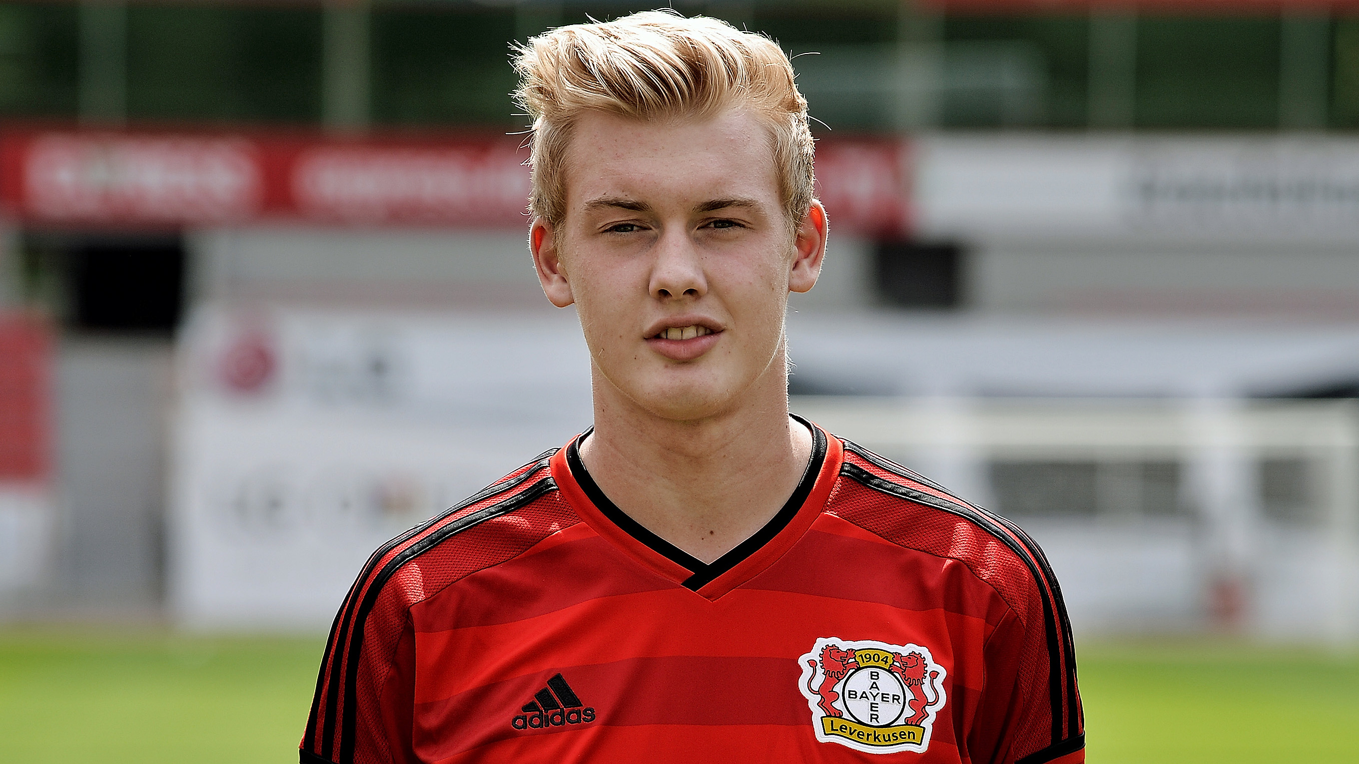 Milan, i vertici rossoneri puntano al gioello del Leverkusen: Julian Brandt