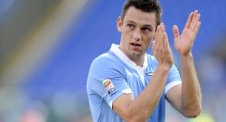 Milan, per la difesa del futuro spunta il nome di De Vrij