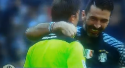 Juventus, è polemica: Buffon abbraccia calorosamente Tagliavento, tutto normale? [VIDEO]
