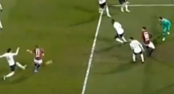 L'incredibile parata di Gigio Donnarumma contro il Bologna [VIDEO]