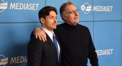 Bonolis provoca Pier Silvio Berlusconi sul Milan, lui risponde così umiliando gli interisti