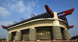 San Siro, Suning stanca di aspettare il Milan: l’Inter comincia i lavori da sola?