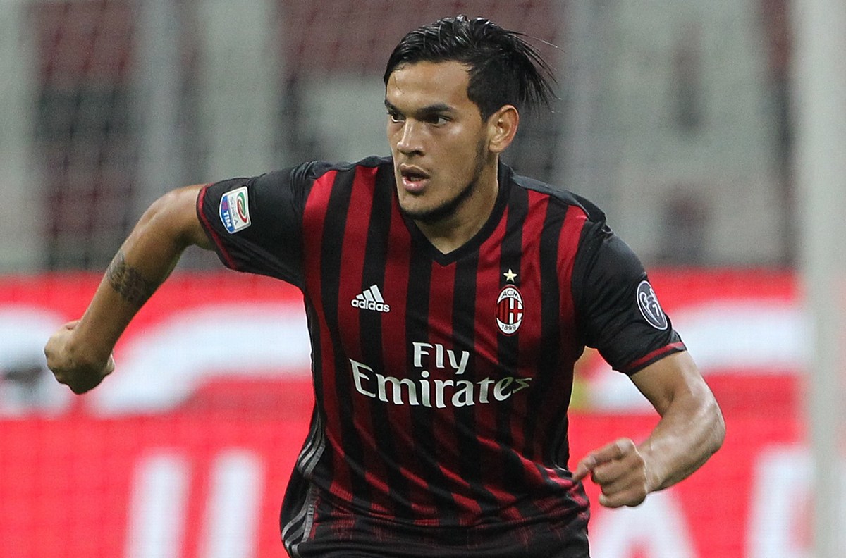 Gustavo Gomez, il Besiktas offre 10 milioni: il Milan ha rifiutato