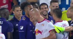Clamoroso in MLS: Kaká espulso per una manata al volto scherzosa [VIDEO]