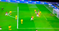 Super gol di testa di Patrick Cutrone ed è tris rossonero: Milan 3 Verona 0 [VIDEO]