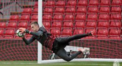 Premium – Donnarumma via dal Milan? C’è Plizzari