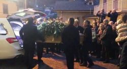 Francesca Fioretti dopo i funerali di Davide Astori a Bergamo con la sua famiglia