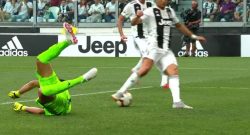 Ronaldo si calcia addosso a porta vuota. Per Tuttosport diventa “CR7, assist di tacco a Mandzukic”