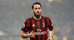 Milan, a Napoli senza Calhanoglu: fallito l’esperimento Borini, Gattuso pensa a Bonaventura nel tridente