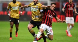Sky – Verso Juventus-Milan: problema fisico per Calhanoglu