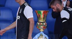 I calciatori della Juventus non indossano la medaglia dopo la sconfitta con il Napoli