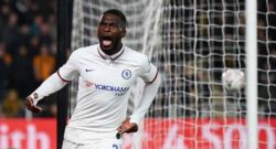 Simakan infortunato, il Milan stringe per Tomori: contatti già avviati